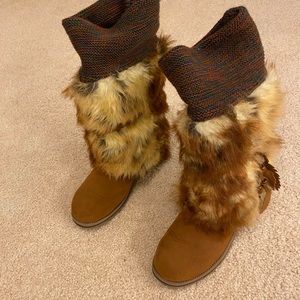 Faux fur boots